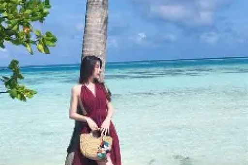 225万血亏宋丹丹“背锅”一场直播翻车撕开了星二代的遮羞布